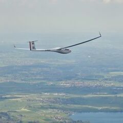 Flugwegposition um 14:46:23: Aufgenommen in der Nähe von Garmisch-Partenkirchen, Deutschland in 1671 Meter